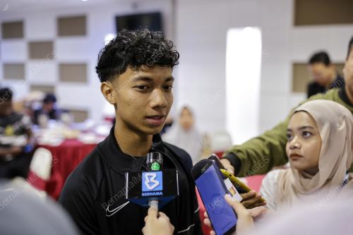 MUHAMMAD SOLEH AHMAD SHUKRI
