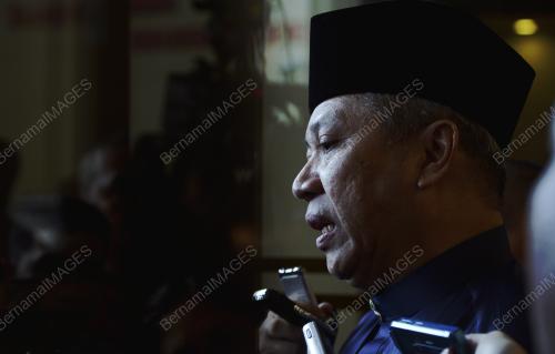 KL28_29012016_ANUAR_MUSA