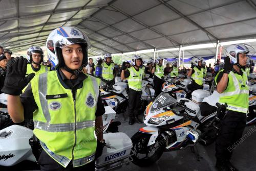 KL28_30032013_URB