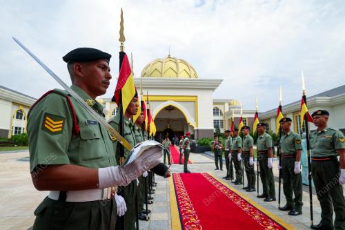 RAPTAI ISTIADAT HARI KEPUTERAAN