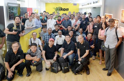 KL28_31052016_NIKON_D5_D500