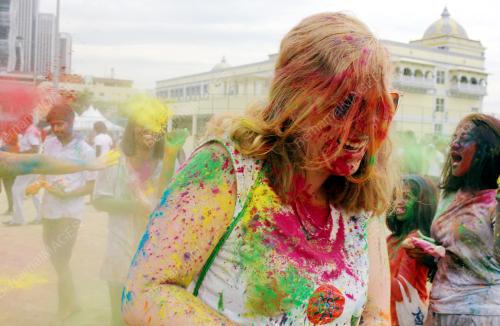 KL28_31102015_HOLI