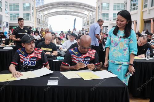 HANNAH YEOH