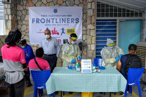 UMSC - LAUNCHING OF CSR VACCINATION FOR FRONTLINERS