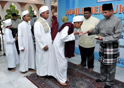 KL29_02082012_BUKA_PUASA