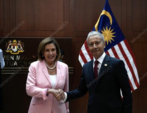 TAN SRI AZHAR AZIZAN HARUN