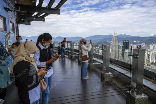 TINJAUAN AKTIVITI HUJUNG MINGGU DI MENARA KUALA LUMPUR
