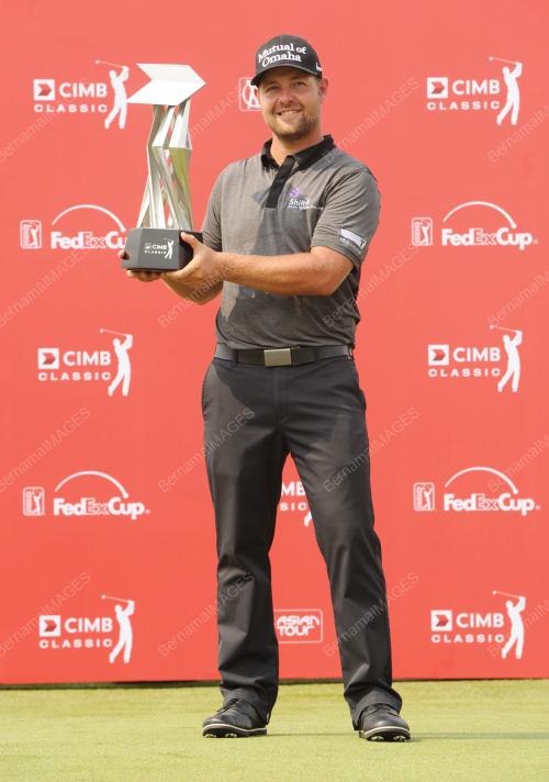KL29_02112014_GOLF