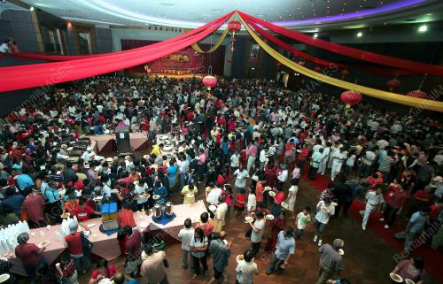 KL29_03022011_PM_CNY