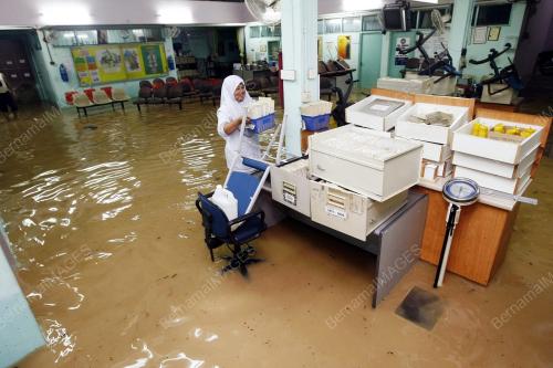 BANJIR KILAT