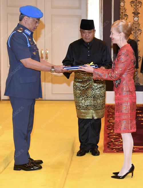 KL29_03102019_DUTA_BN201910023045