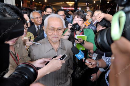KL29_04042013_BN