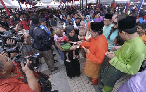 KL29_04082015_DBKL