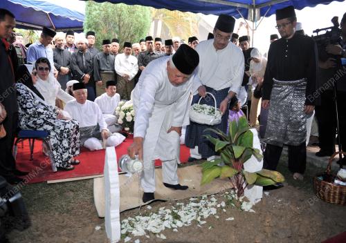 KL29_04102014_TUN_SUHAILAH
