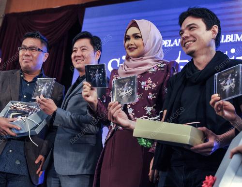 KL29_05052017_ALBUM_SITI