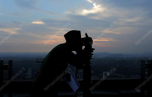 KL29_05062016_ANAK_BULAN