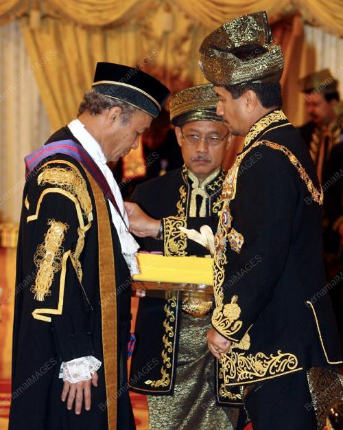 TUANKU MIZAN ZAINAL ABIDIN