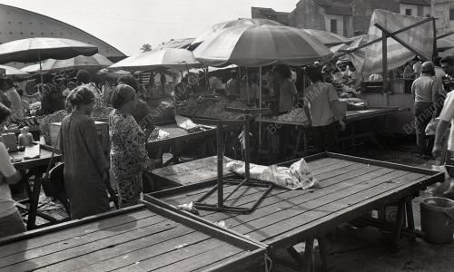 KL29_07012015_PENIAGA_PASAR