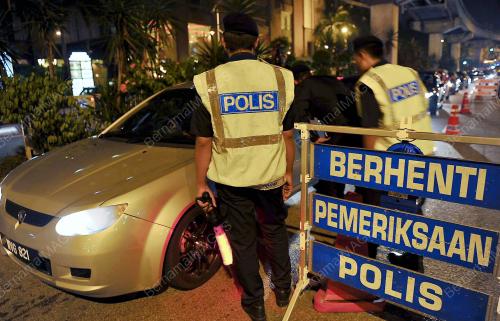 SEKATAN JALAN RAYA
