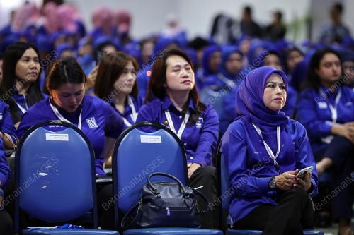 DATUK SERI DR NORAINI AHMAD