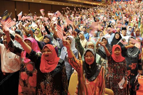 KL29_08022012_KEMAS1