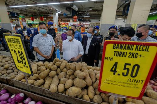 DATUK SERI ALEXANDER NANTA LINGGI