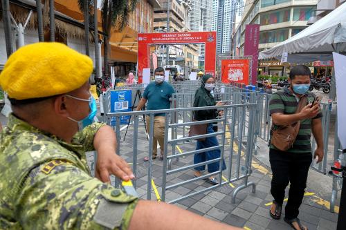 TINJAUAN KEADAAN BAZAR AIDILFITRI SEMPENA PKP