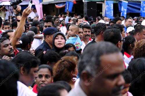 DATUK SERI MOHD NAJIB TUN ABDUL RAZAK