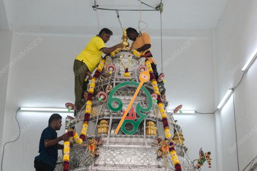 PERSIAPAN PENDATI SAMBUTAN THAIPUSAM