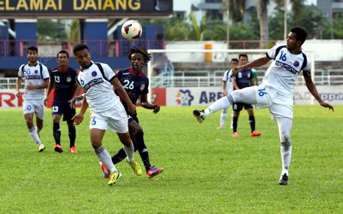 KL29_09062014_BOLA