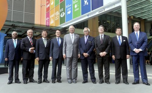 KL29_09122016_JEFFREY_SACHS