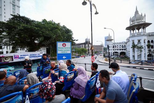 BERNAMA RADIO HOP ON HOP OFF