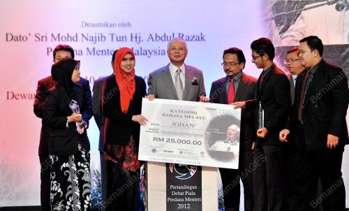 KL29_10102012_DEBAT