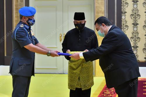 AL-SULTAN ABDULLAH RI'AYATUDDIN AL-MUSTAFA BILLAH SHAH