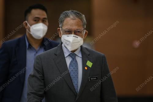 DATUK SERI MUSTAPA MOHAMED