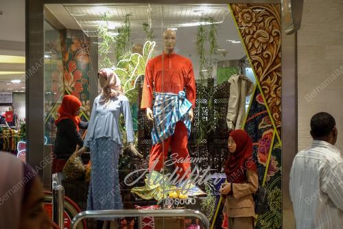 KL29_11062018_TINJAUAN_BN201806100574