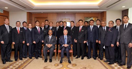 KL29_11072013_PM
