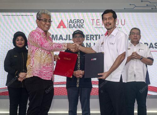 DATUK SERI DR RONALD KIANDEE