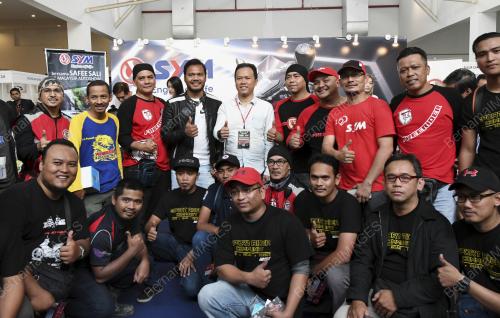 KL29_11112017_SYM_BN201711020253