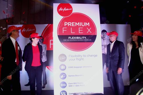KL29_11814_AIRASIA_11082014