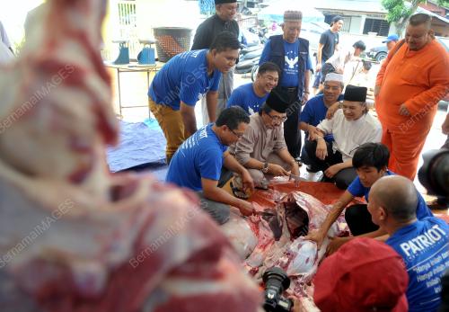 KL29_12092016_LEMBU_KORBAN
