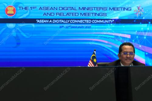 DATUK SERI MOHAMMAD MENTEK