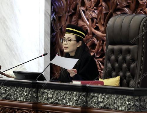 ALICE LAU KIONG YENG