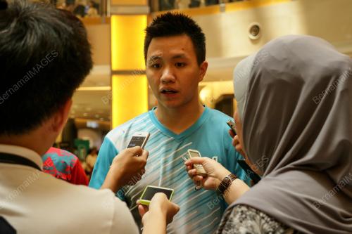KL29_13082016_ASICS