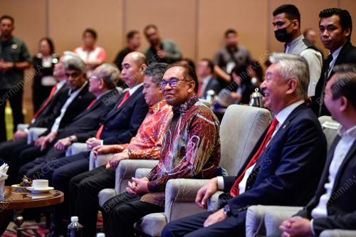 DATUK SERI ANWAR IBRAHIM