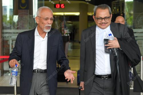 TAN SRI SHAHRIR AB SAMAD