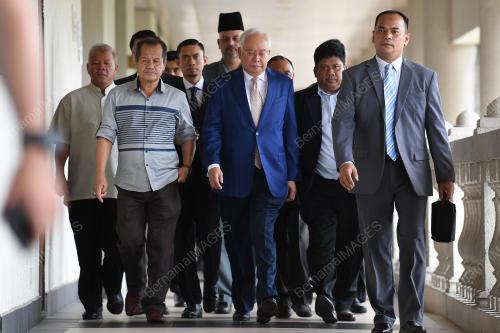 DATUK SERI NAJIB TUN RAZAK