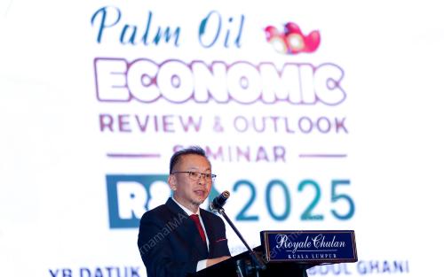 DATUK CHAN FOONG HIN