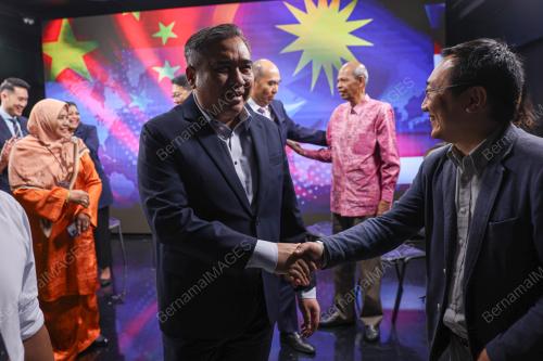 ANTHONY LOKE