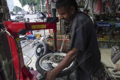 KL29_14062018_BENGKEL_MOTOR